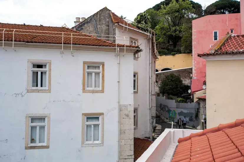 Portas do Castelo Apartments — отель с удобным расположением в Лиссабоне