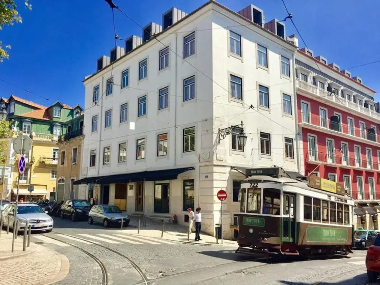 Chiado Arty flats 4 — отель в Лиссабоне, Португалия