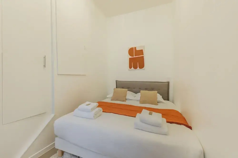 Cosy Apartment -1br/4p - Marais/place des Vosges — отель с удобным расположением в Париже
