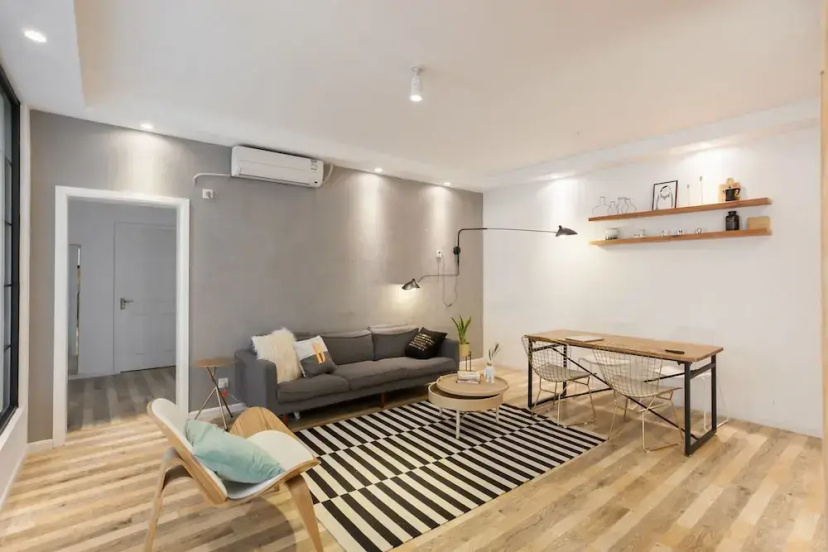 Shanghai Wonderoom Apartment Xintiandi — забронировать отель в Шанхае