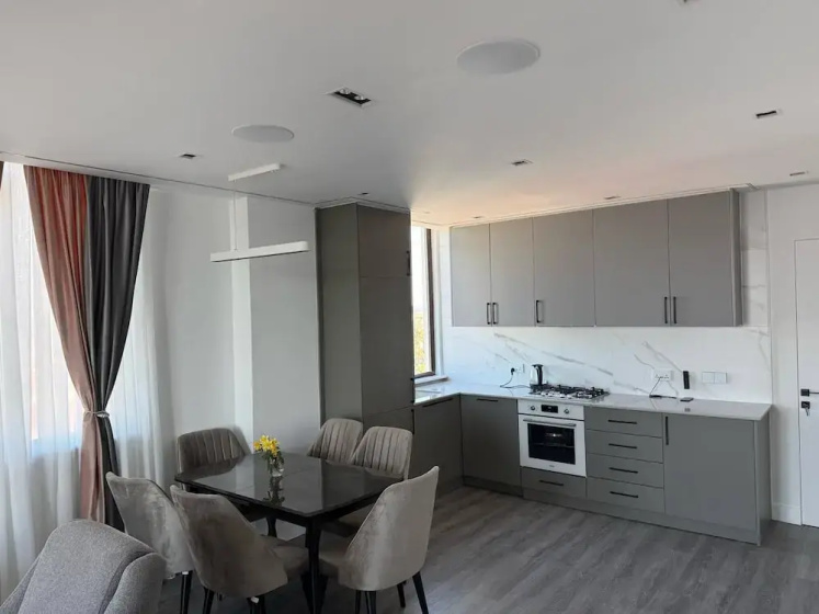 Stunning Penthouse With Sea, Mountain & City Views Central Kobuleti This Elegant — забронировать отель в Кобулети