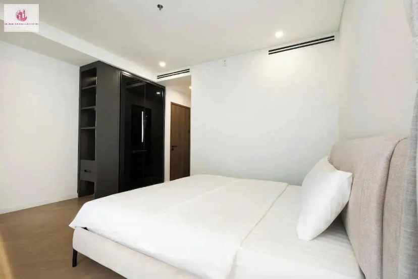 The Lumiere Riverside luxury Apartment — забронировать отель в Хошимине