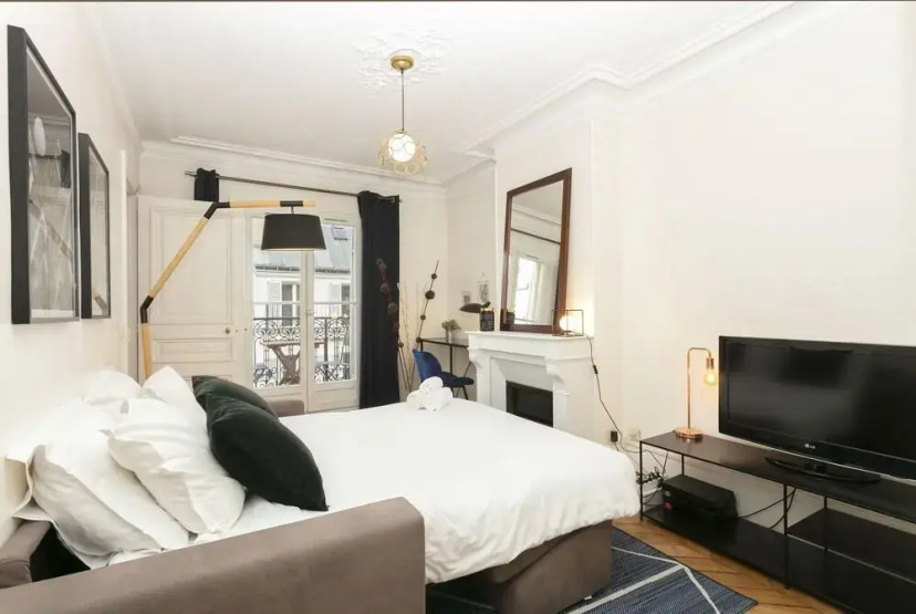 La Seine - Notre Dame Private Apartment — отзывы гостей и цены