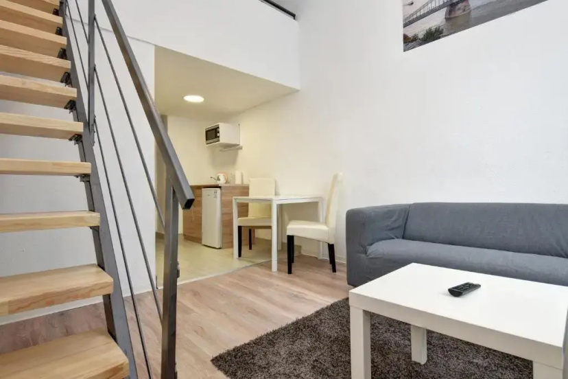 Heart Of Downtown Apartment 3 — отель в Будапеште, Венгрия