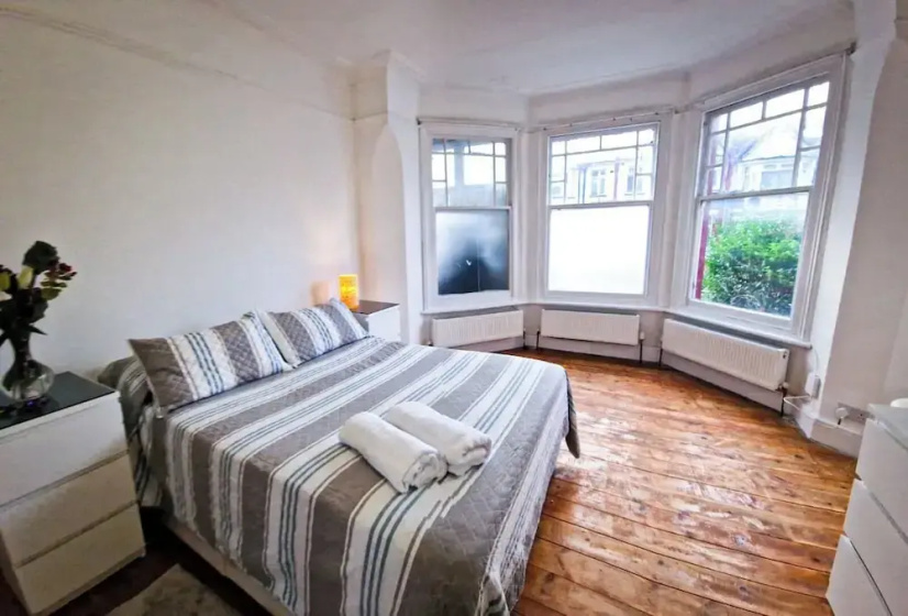 Cosy Affordable Near Central -up2 4 People/netflix — отзывы гостей и цены