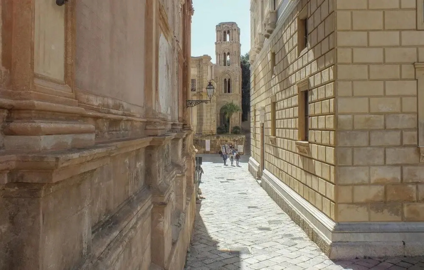 Stunning Apartment in Palermo With Wifi — забронировать отель в Палермо