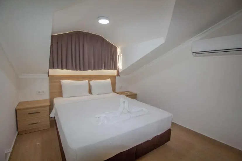 Prestij Amintas 4+1 Villa, Özel Havuzlu, Fethiye — отель с удобным расположением в Олюдениз