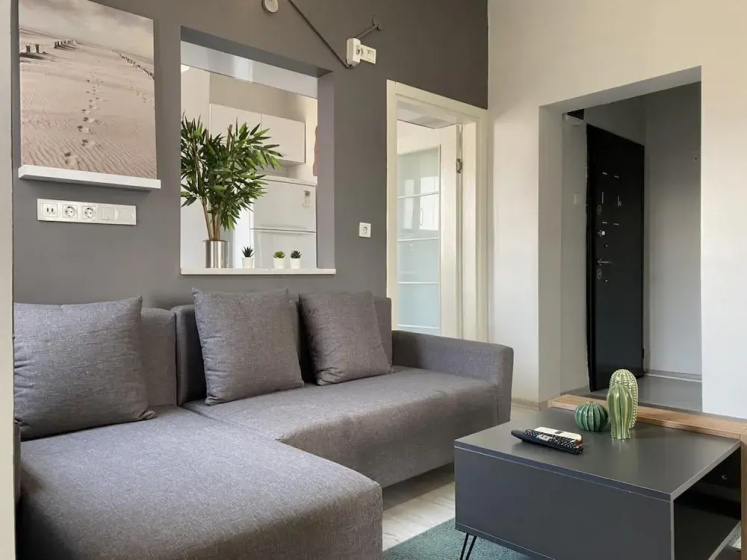 Central and Stylish Flat in the Heart of Kad k y — забронировать отель в Стамбуле