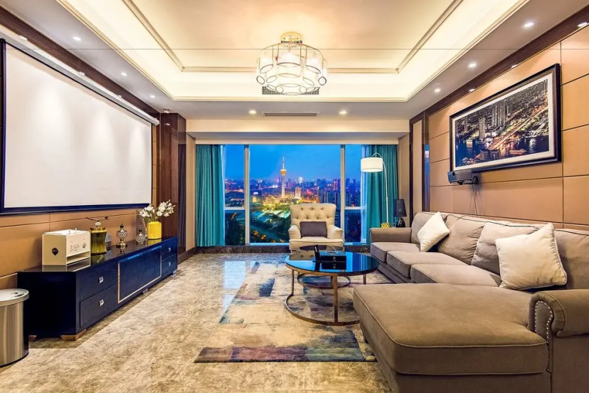 Chengdu Huishengjie Service Apartment — забронировать отель в Чэнду
