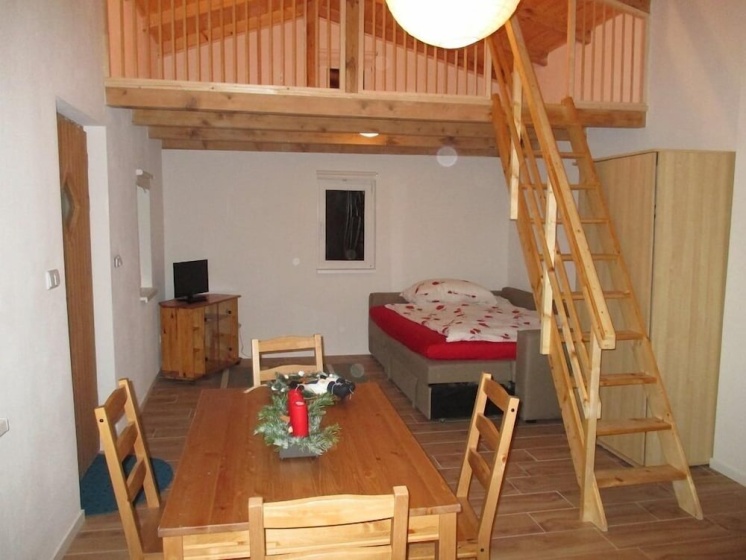 Lucias House — забронировать отель в Берлине