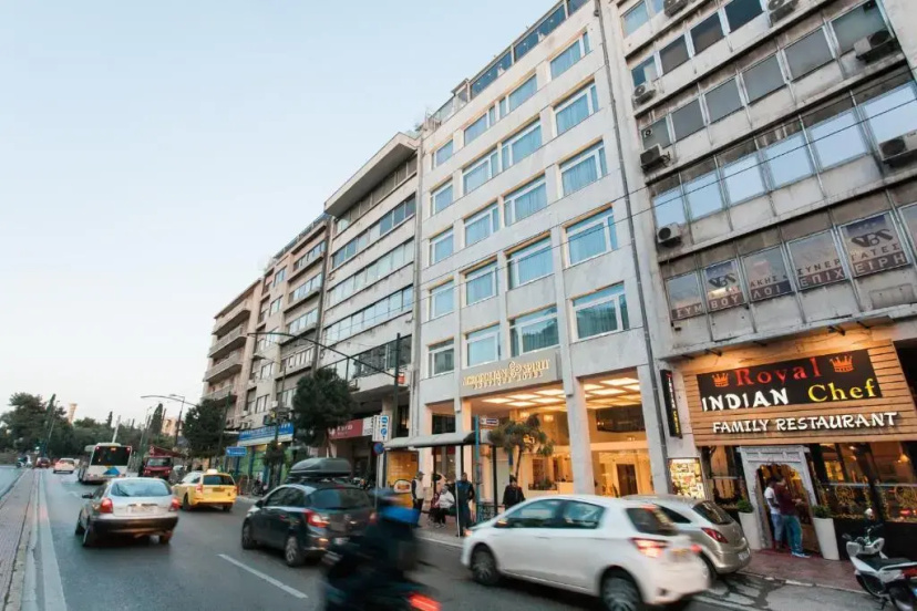 *** Apt 110m2 3bed 2bath, walk to Acropolis *** — забронировать отель в Афины