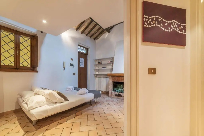 Amazing studio in Campo de Fiori - Air Conditioning - Free Wi-Fi — отель с удобствами в Риме