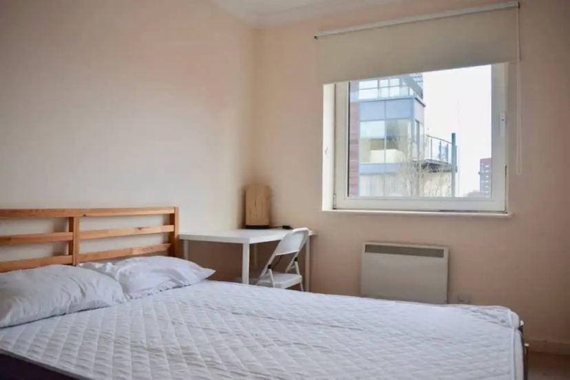 Canary Wharf 2 Bedroom Apartment With Amazing Views 3 — отель в Лондоне, Соединенное Королевство