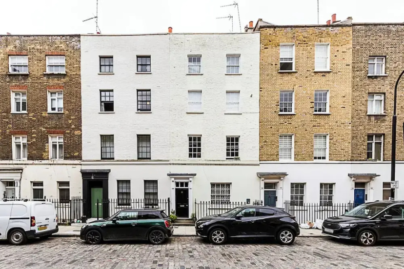 Fitzrovia Townhouse Apartment — комфортный отель в Лондоне