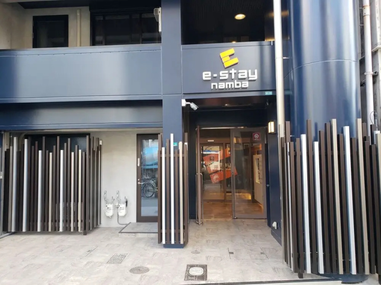 E-stay namba — отель в Осаке, Япония