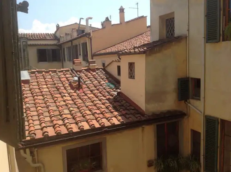 Studio apt (n.2) Ancient Palazzo — отель с удобствами в Флоренции