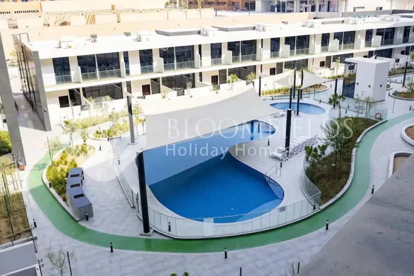 Bloomfields Homey Stu The Gate Masdar — комфортный отель в Абу