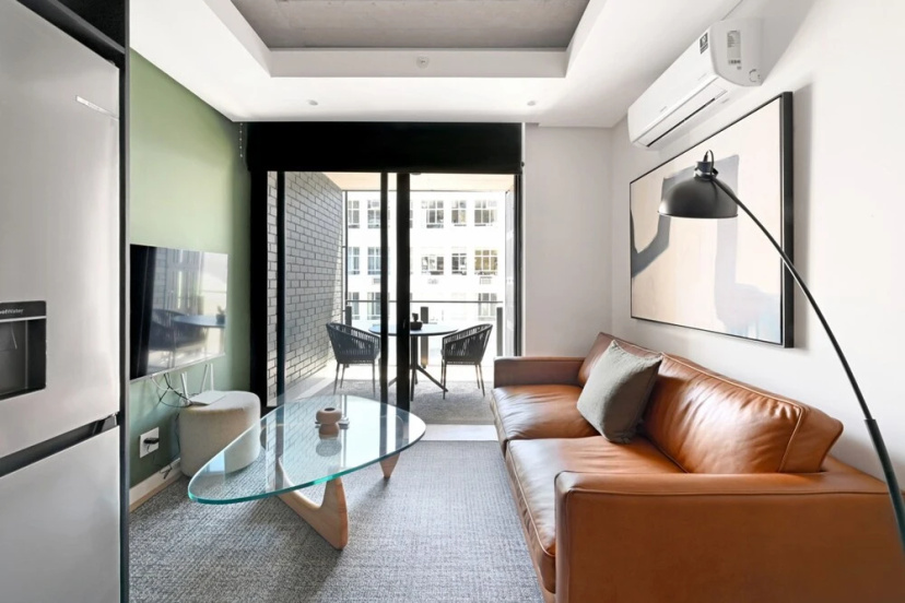 Цены на Station House Studio Apartment Gym Rooftop Pool в Кейптауне