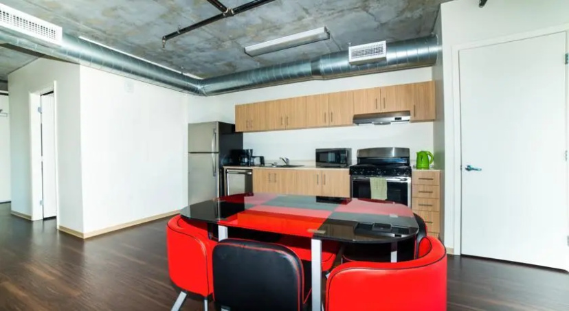 Hollywood Triumph Apartment — забронировать отель в Лос-Анджелесе