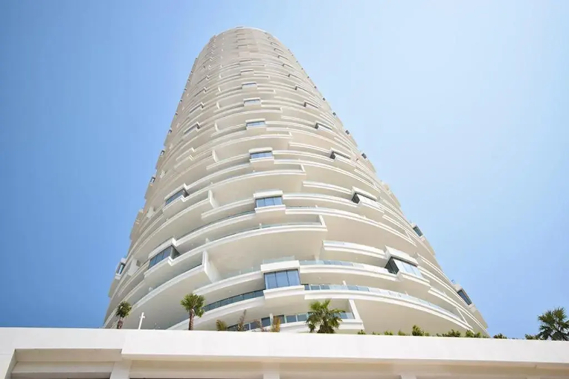 KeyHost - Regent Court G01 JVC - Apartment in ดูไบ - Photo 1
