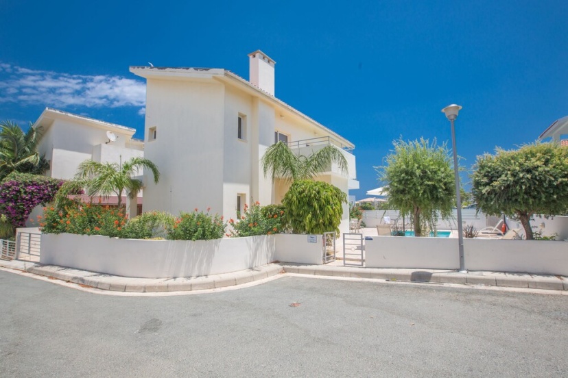 Protaras Delfini Villa Dv8 — комфортный отель в Протарас