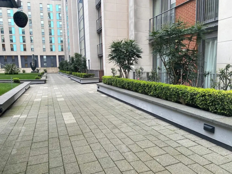 Cosy 3 bed Penthouse in Royal Docks London — отель с удобствами в Лондоне