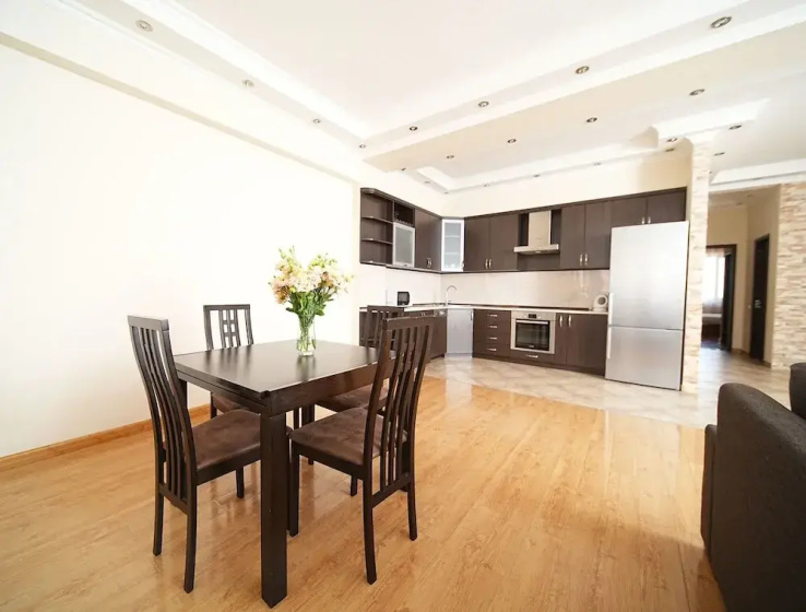 Цены на Sweet Home Apartments в Ереван
