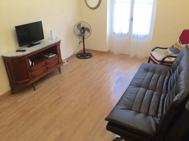 Cesar Apartment — комфортный отель в Аликанте