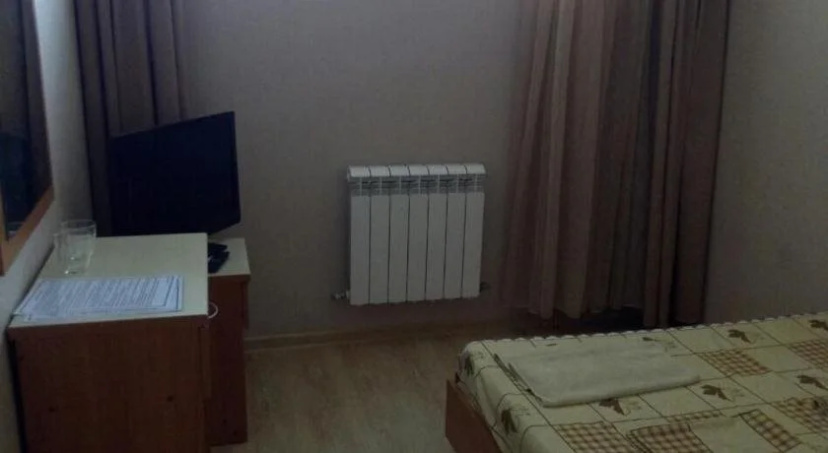 Yuzhnaya Noch Guest House — забронировать отель в Витязево