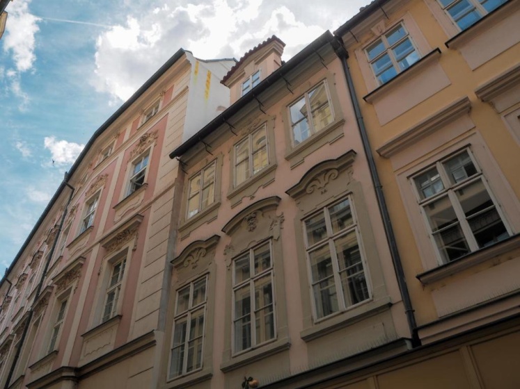 Karlova 42 - Old Town Apartment — забронировать отель в Праге