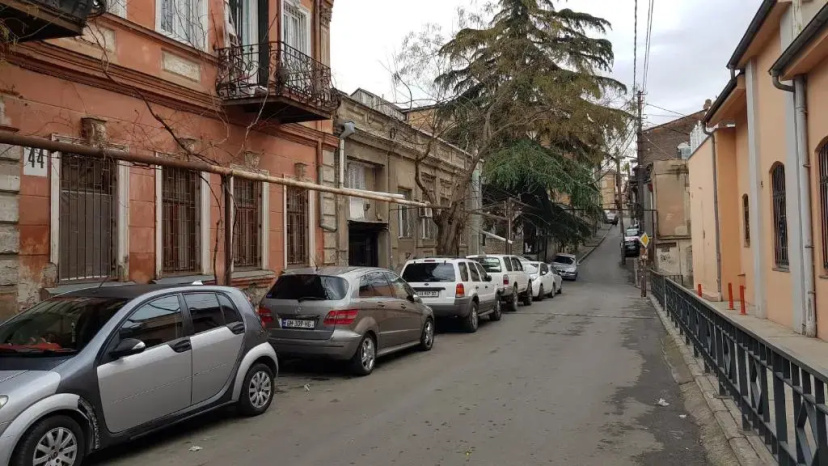 Cozy Apartment in Old Tbilisi — отель в Тбилиси, Грузия