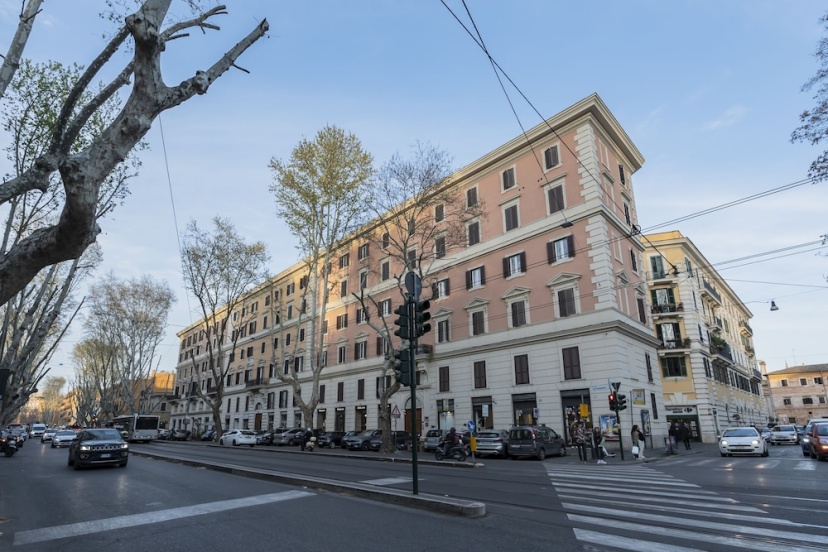 Be Mate Trastevere II — отель с удобным расположением в Риме