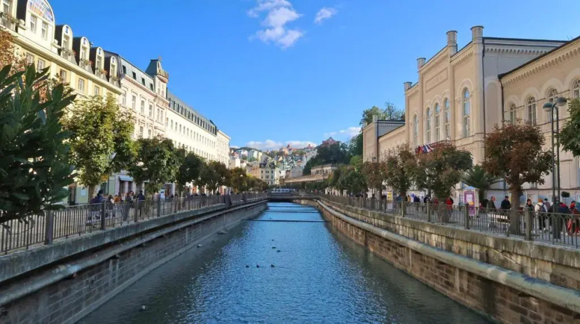 Apartment Carla — забронировать отель в Карловых Варах