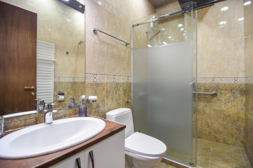 fully equipped apartment (4 guest ) +1 — забронировать отель в Тбилиси