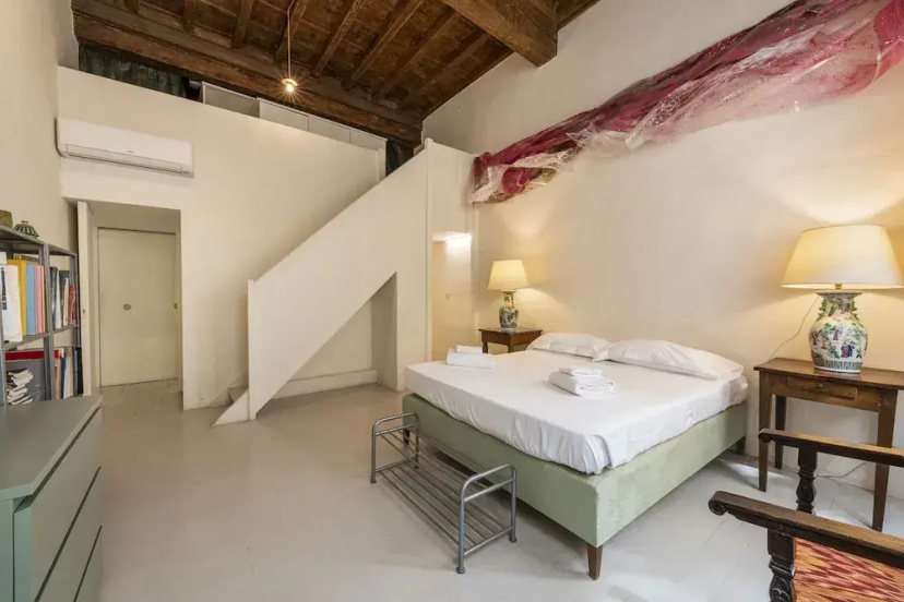 San Firenze House by Mmega — отель в Флоренции, Италия