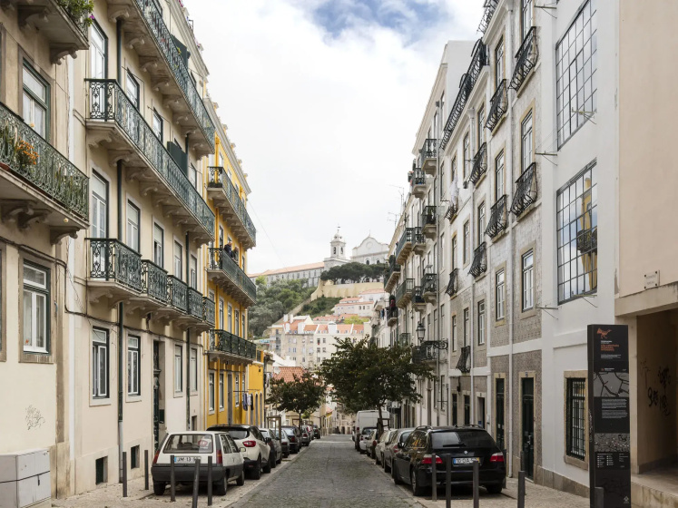 Цены на Lisbon Serviced Apartments Castelo de Sao Jorge в Лиссабоне