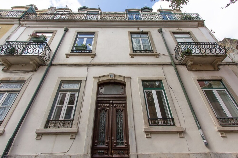 Spacious Tailor Made Bairro Alto — комфортный отель в Лиссабоне
