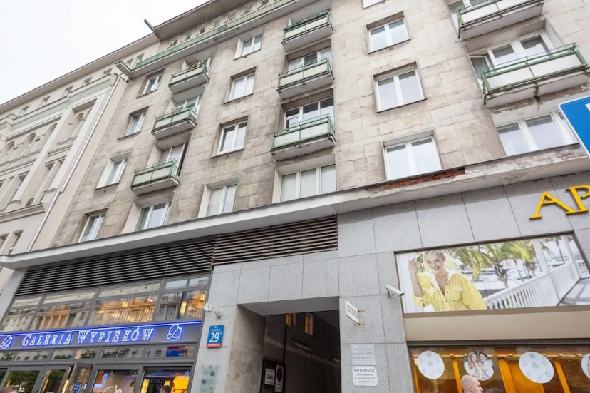 Al. Jerozolimskie Apartment by Renters — комфортный отель в Варшаве