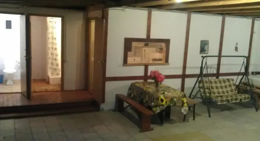Guest house on Kalinina 336 — забронировать отель в Должанская