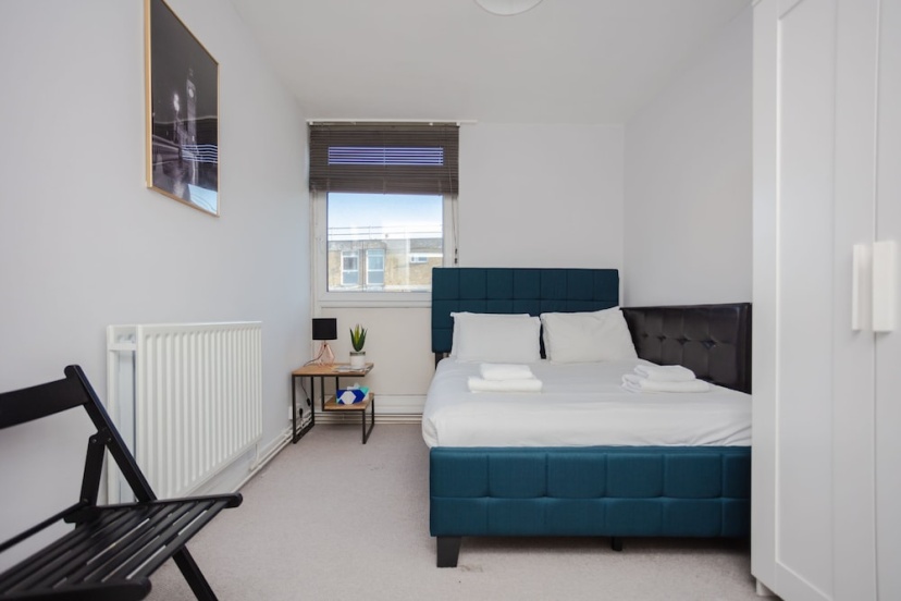 Spacious 3 Bedroom Flat in the Heart of Shoreditch — комфортный отель в Лондоне