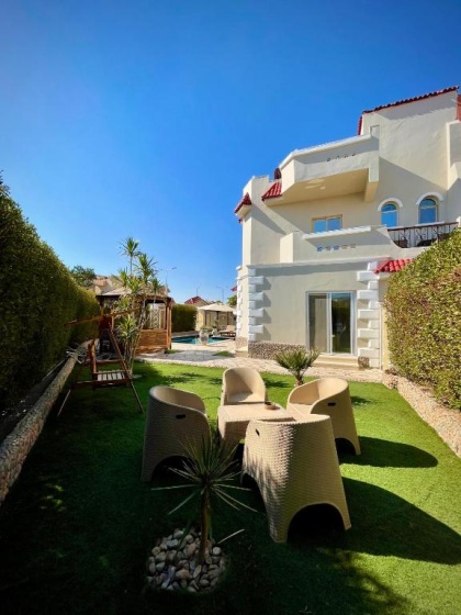 Ground Floor Apartment In Villa With Private Pool And Private Garden — отель в Хургаде, Египет