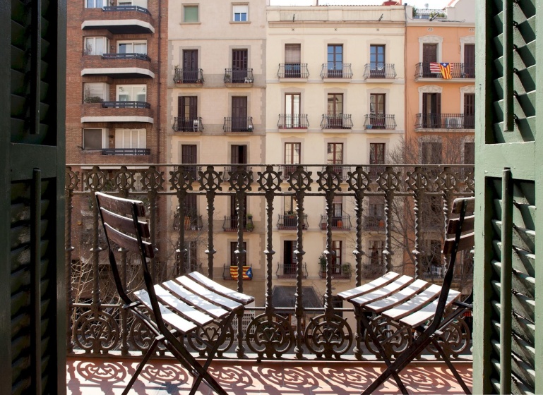 Цены на SOFIA 1 · Sofia's Balcony · Beautiful apartment to Enjoy the real Barcelona в Барселоне