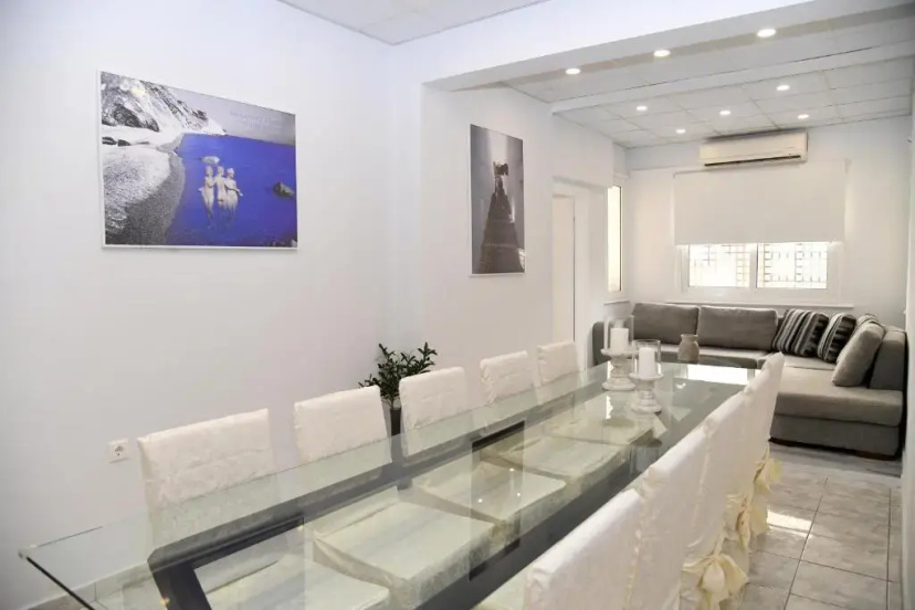 Best of Athens Apartment — отель с удобствами в Афины