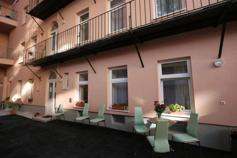 Queens Apartments — отзывы гостей и цены