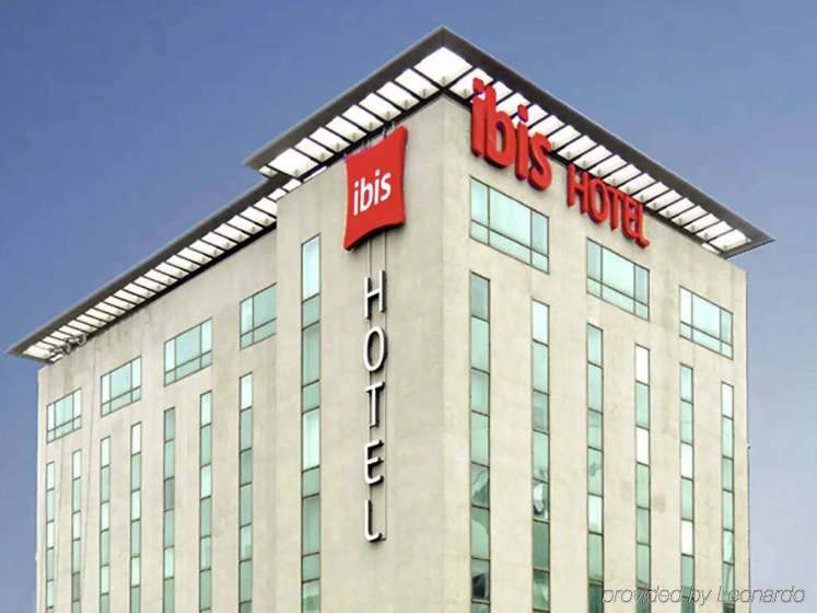 Ibis Mumbai Airport Hotel — комфортный отель в Мумбаи