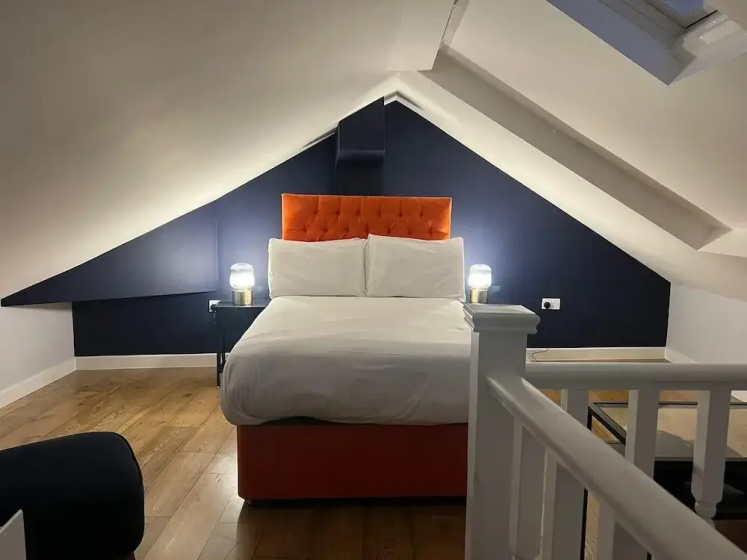 Leicester Square 1st Floor Studio — отель в Лондоне, Соединенное Королевство