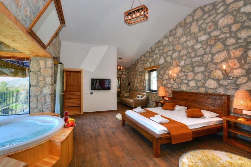 Private Villa Oliver With View Ideal Spot for a Honeymoon or Romantic Trip — забронировать отель в Фетхие