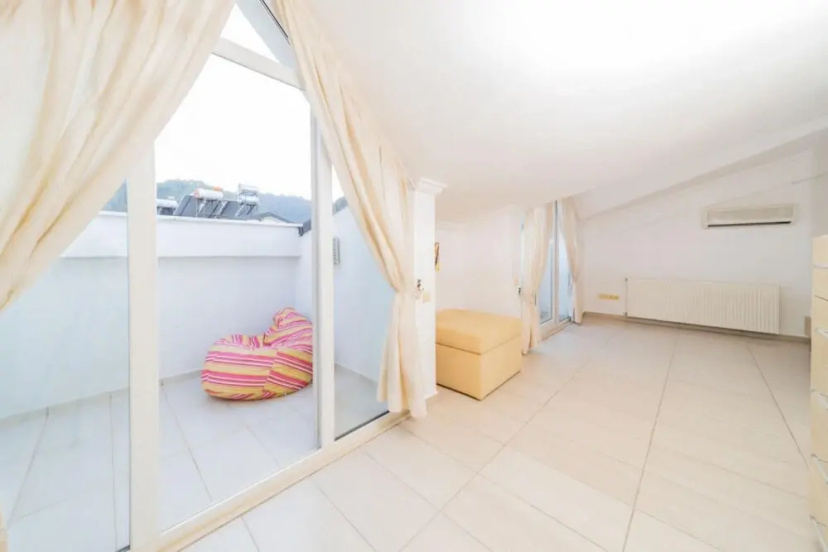 Central Villa With Garden and Pool in Kemer — отель с удобствами в Кирис