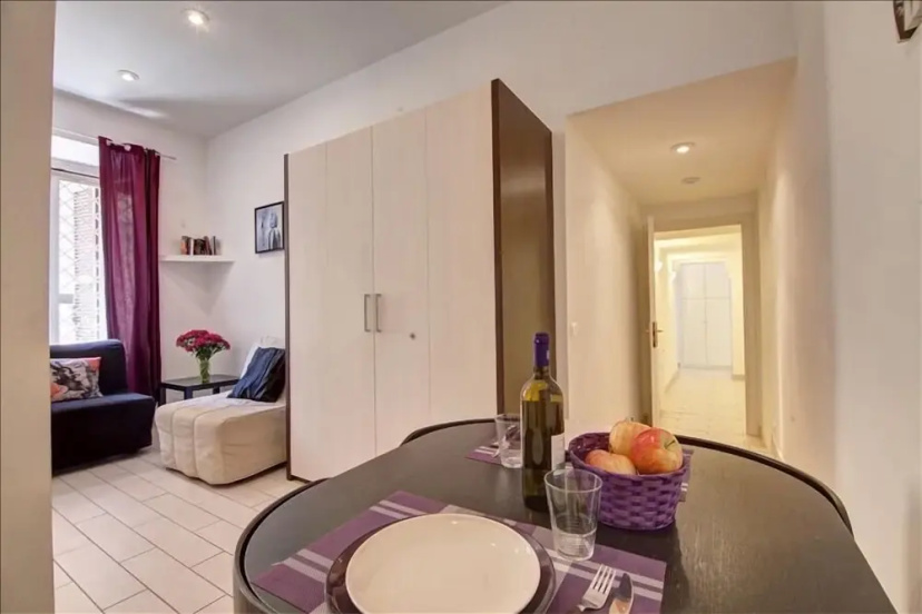 Modern Halldis Apartment Few Steps From The Vatican — отзывы гостей и цены