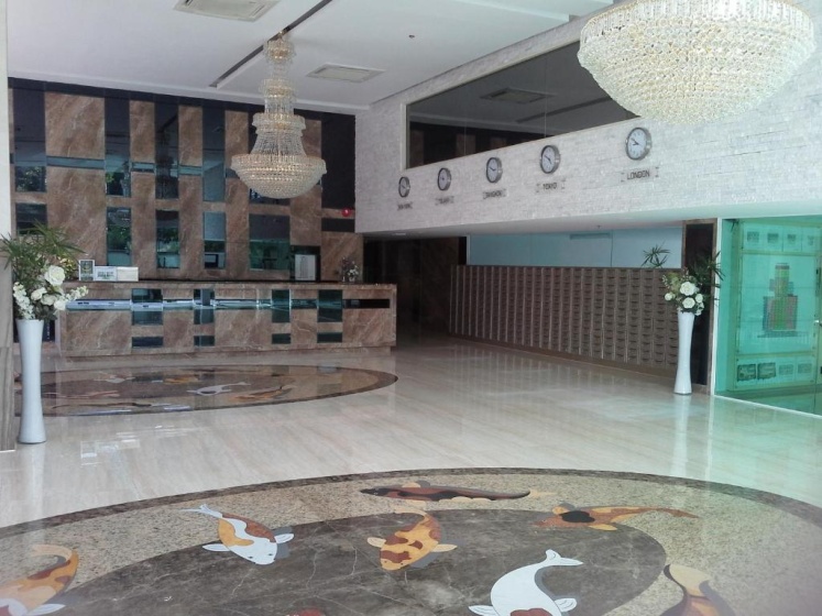 Cosy Beach View Apartments, soi Kasetsin 9 — комфортный отель в Паттайе